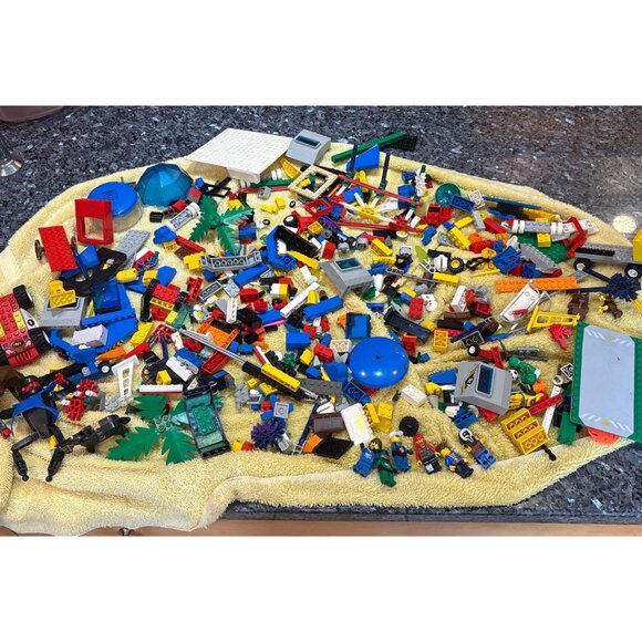 LEGO Mixed Lot Random Parts Pieces Building Plates Blocks Washed Bulk Lot 3.5 Lb - Picture 1 of 15